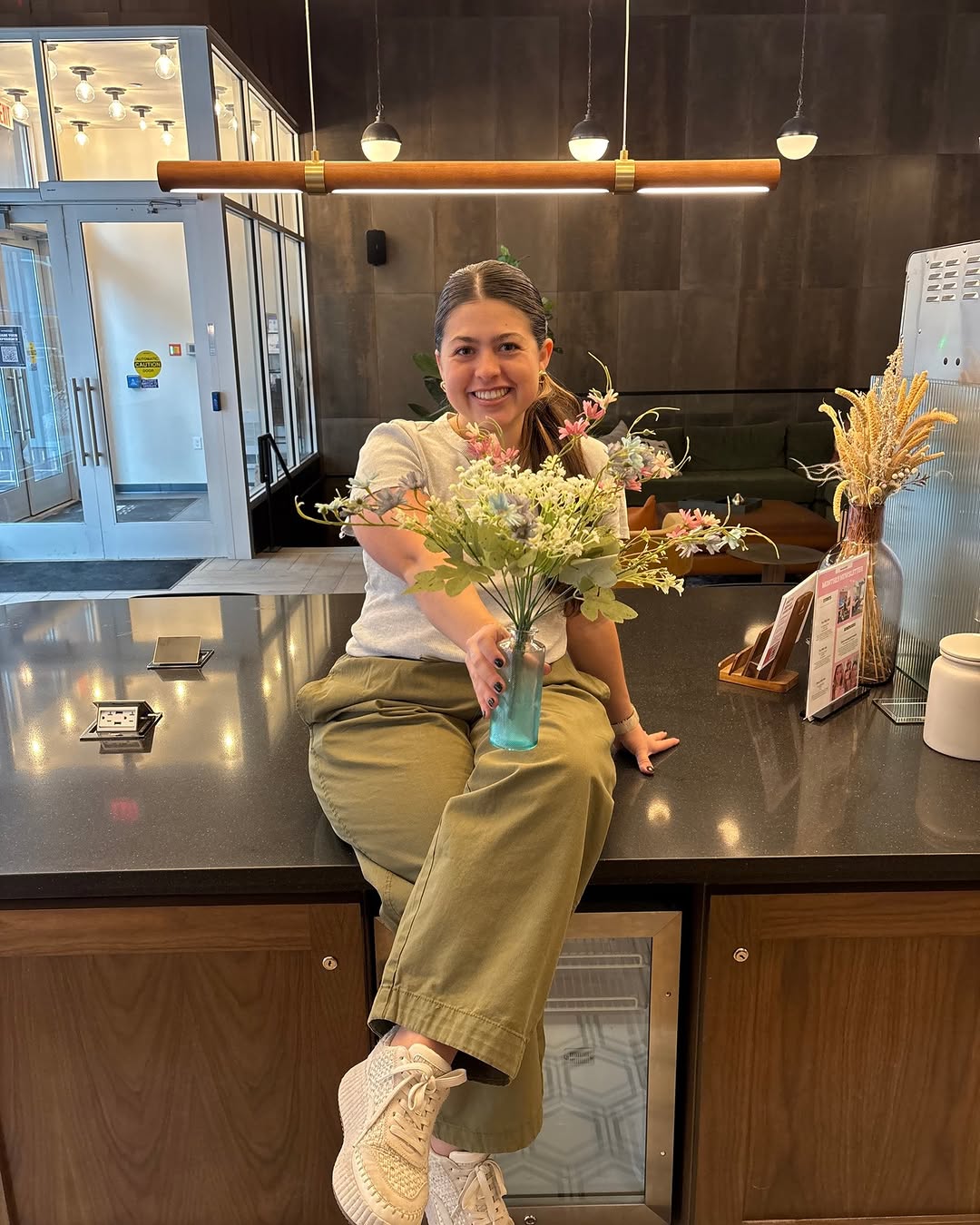Fresh blooms + good vibes \ud83c\udf38\u2728\n\nDon't forget to stop by the lobby today at 1PM for our Build Your Own Bouquet event! Create your own custom arrangement and take a little spring pick-me-up home with you.\n\nSupplies are limited, so come early and we'll see you there \ud83e\udd0d\n