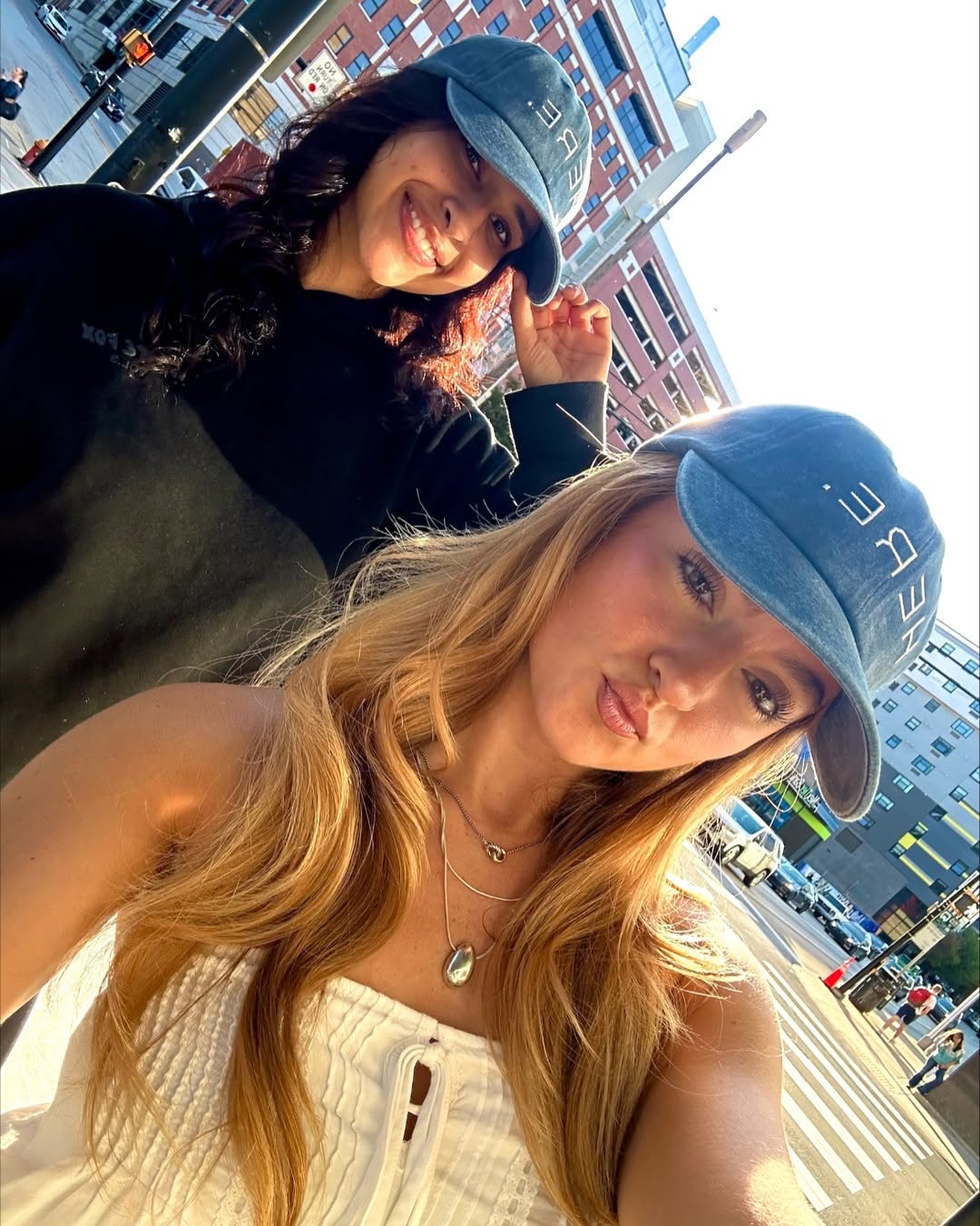 Smiles hit different when you know you locked in waived signing fees \ud83d\ude0e\n\nOnly 3 spots left \u2014 apply & sign within 48 hours to claim yours.\n