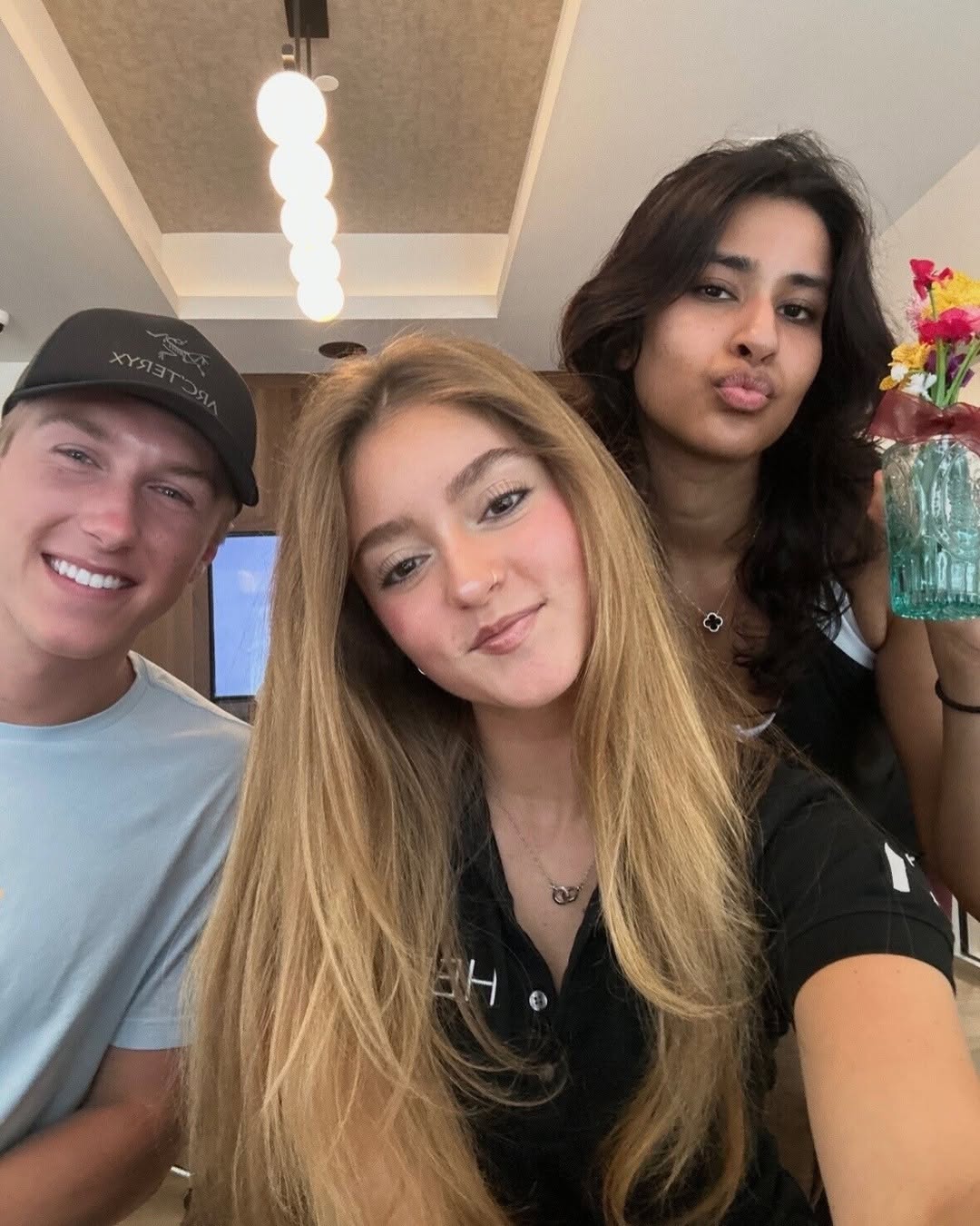 HERE Pittsburgh is Hiring!\n\nWant to join our team? Send an email to info@HEREPittsburgh.com for more information or to send over an application!\n\n